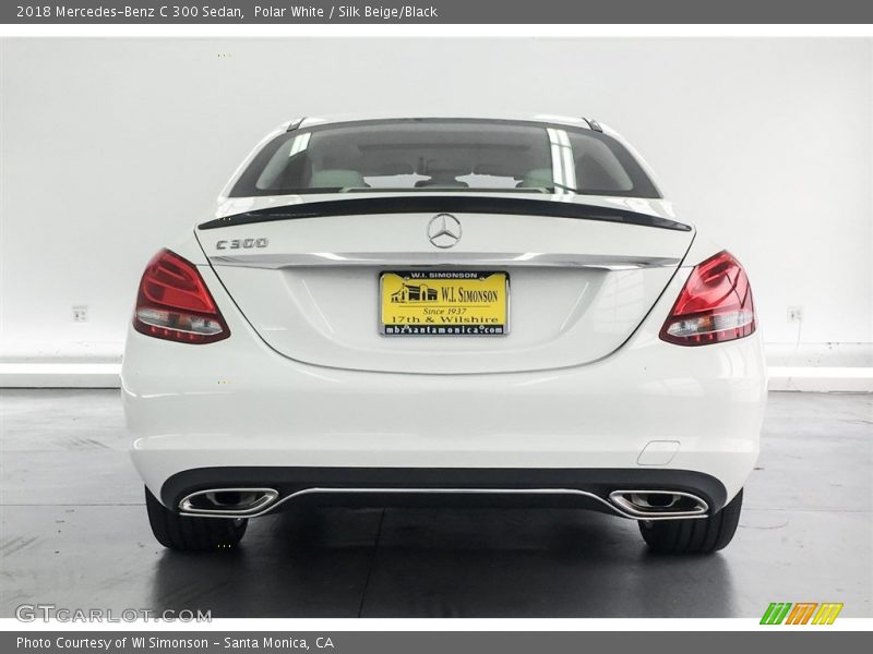 Polar White / Silk Beige/Black 2018 Mercedes-Benz C 300 Sedan