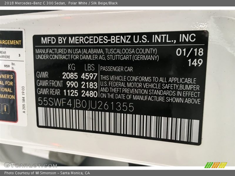 Polar White / Silk Beige/Black 2018 Mercedes-Benz C 300 Sedan