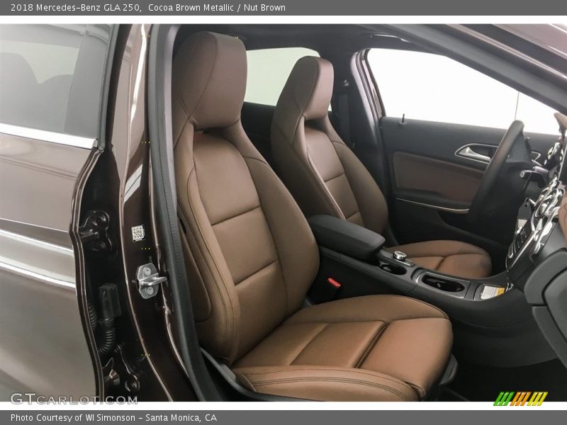  2018 GLA 250 Nut Brown Interior