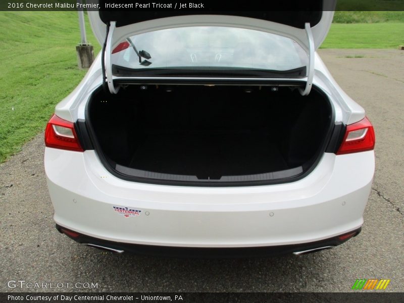 Iridescent Pearl Tricoat / Jet Black 2016 Chevrolet Malibu Premier