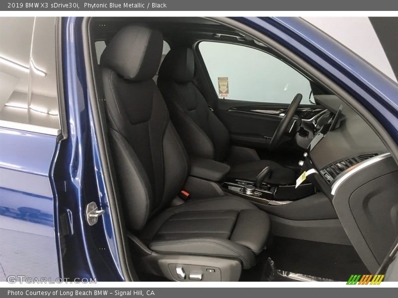 Phytonic Blue Metallic / Black 2019 BMW X3 sDrive30i
