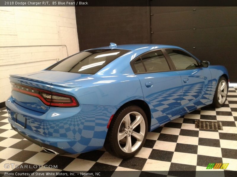 B5 Blue Pearl / Black 2018 Dodge Charger R/T