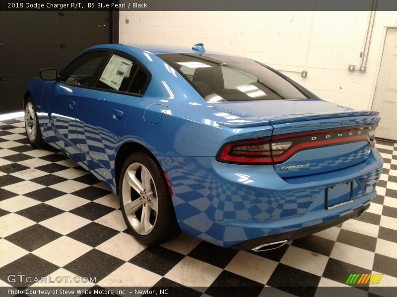 B5 Blue Pearl / Black 2018 Dodge Charger R/T