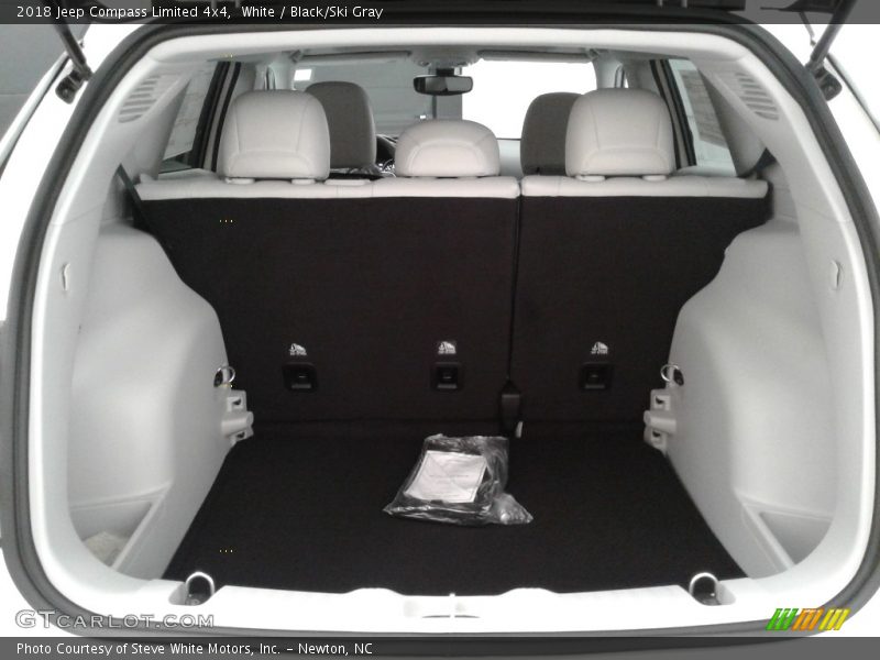 White / Black/Ski Gray 2018 Jeep Compass Limited 4x4