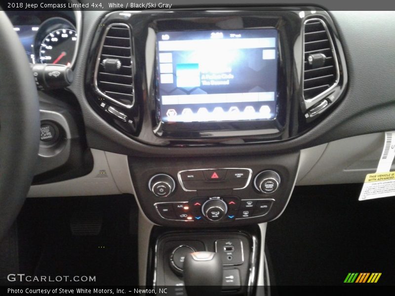 White / Black/Ski Gray 2018 Jeep Compass Limited 4x4