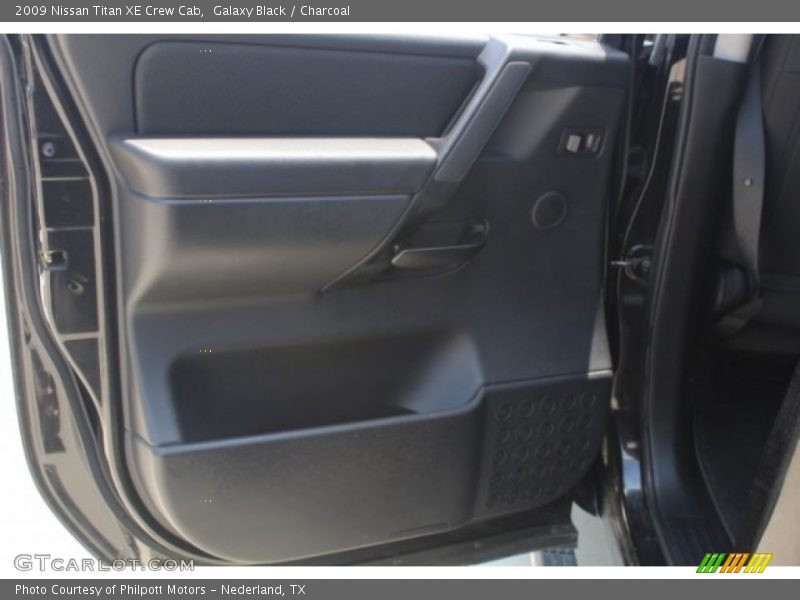 Galaxy Black / Charcoal 2009 Nissan Titan XE Crew Cab