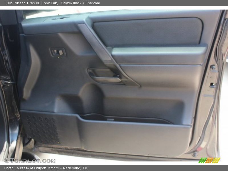 Galaxy Black / Charcoal 2009 Nissan Titan XE Crew Cab