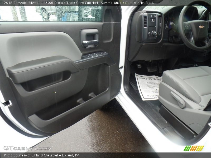 Summit White / Dark Ash/Jet Black 2018 Chevrolet Silverado 3500HD Work Truck Crew Cab 4x4