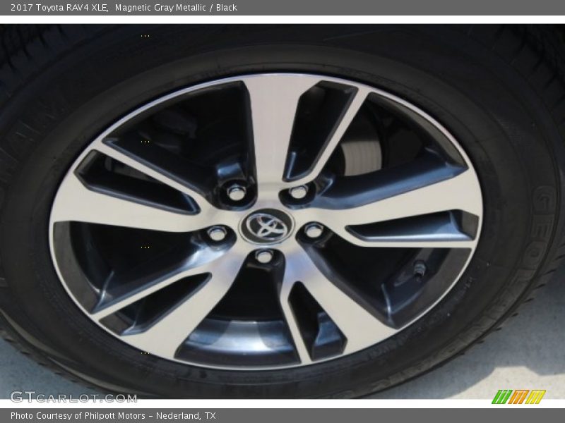 Magnetic Gray Metallic / Black 2017 Toyota RAV4 XLE