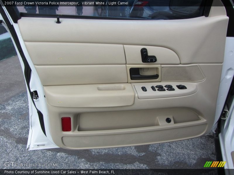 Vibrant White / Light Camel 2007 Ford Crown Victoria Police Interceptor