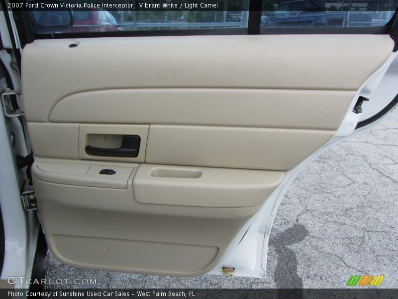 Vibrant White / Light Camel 2007 Ford Crown Victoria Police Interceptor