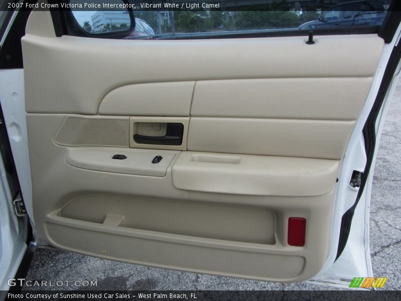 Vibrant White / Light Camel 2007 Ford Crown Victoria Police Interceptor
