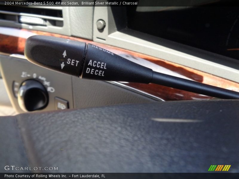 Brilliant Silver Metallic / Charcoal 2004 Mercedes-Benz S 500 4Matic Sedan