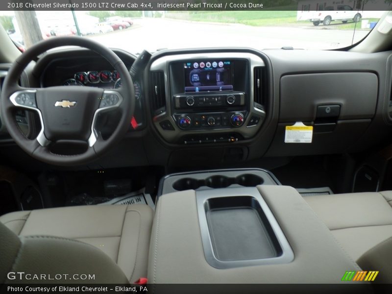 Iridescent Pearl Tricoat / Cocoa Dune 2018 Chevrolet Silverado 1500 LTZ Crew Cab 4x4