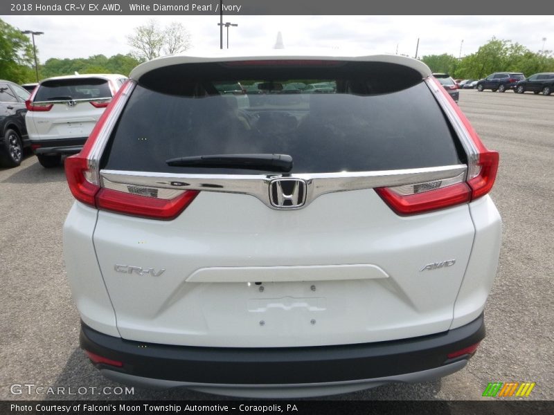 White Diamond Pearl / Ivory 2018 Honda CR-V EX AWD