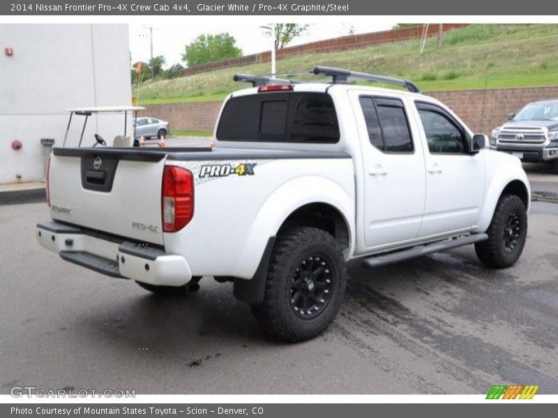 Glacier White / Pro-4X Graphite/Steel 2014 Nissan Frontier Pro-4X Crew Cab 4x4