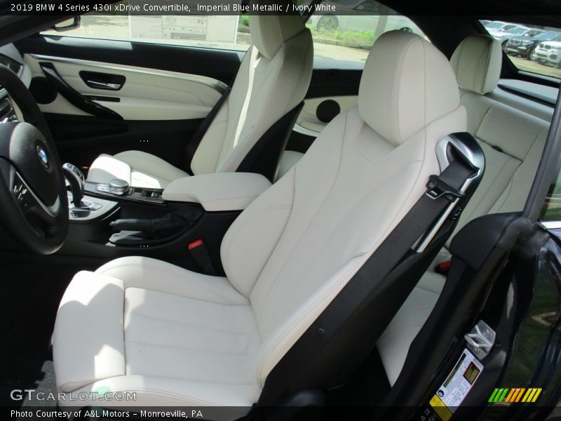Front Seat of 2019 4 Series 430i xDrive Convertible