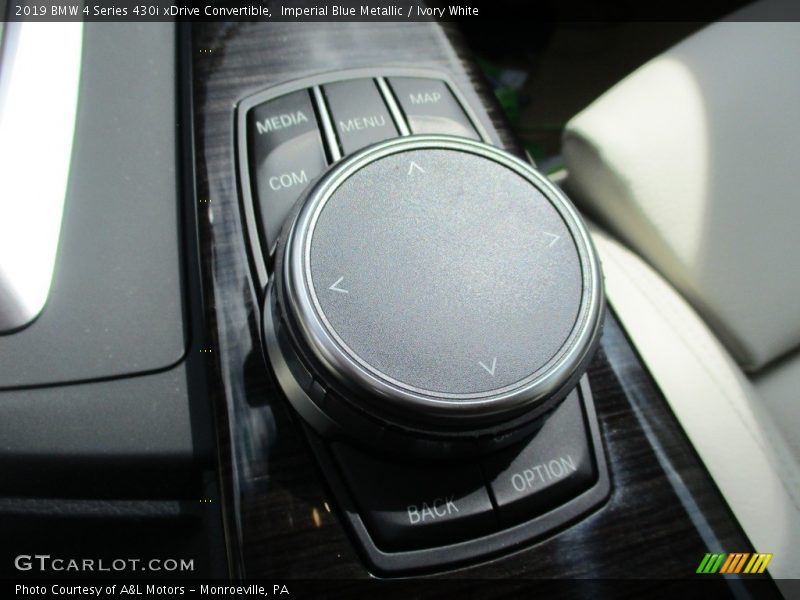 Controls of 2019 4 Series 430i xDrive Convertible
