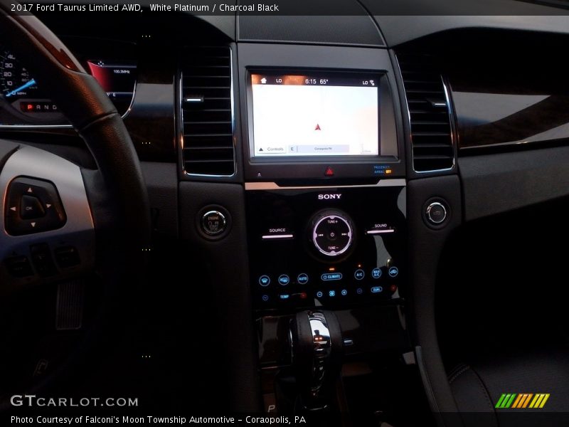 White Platinum / Charcoal Black 2017 Ford Taurus Limited AWD