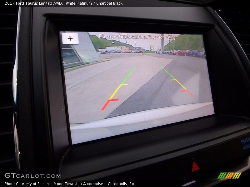 White Platinum / Charcoal Black 2017 Ford Taurus Limited AWD