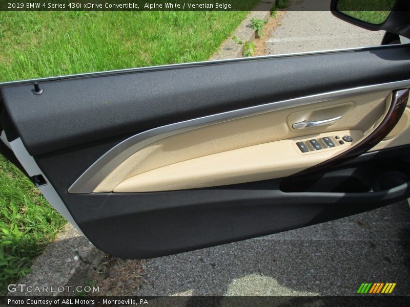 Alpine White / Venetian Beige 2019 BMW 4 Series 430i xDrive Convertible