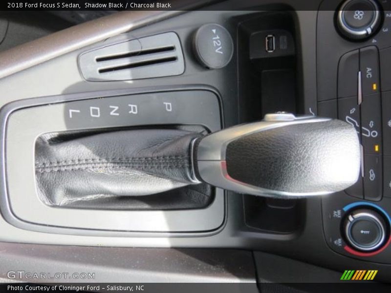 Shadow Black / Charcoal Black 2018 Ford Focus S Sedan