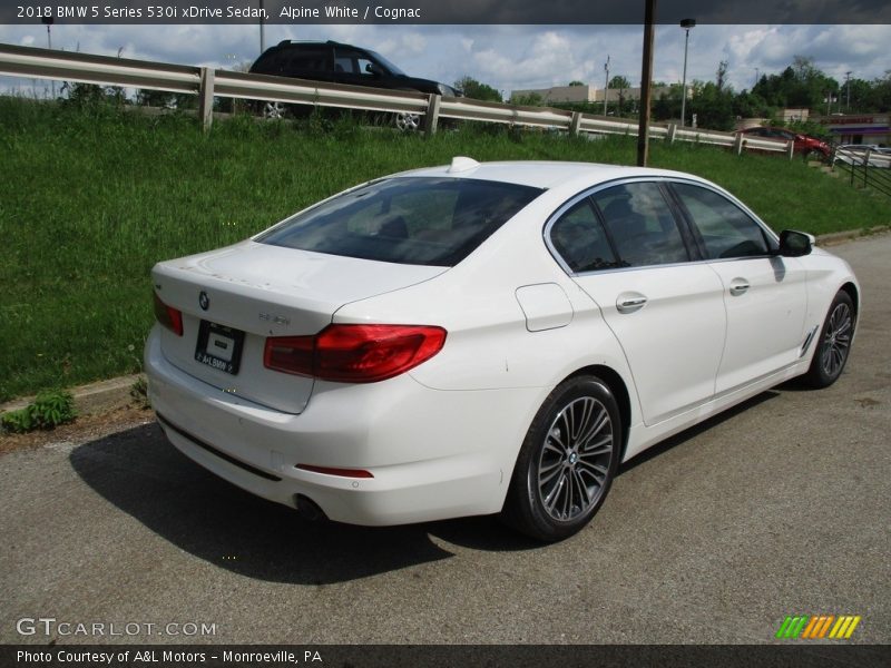 Alpine White / Cognac 2018 BMW 5 Series 530i xDrive Sedan