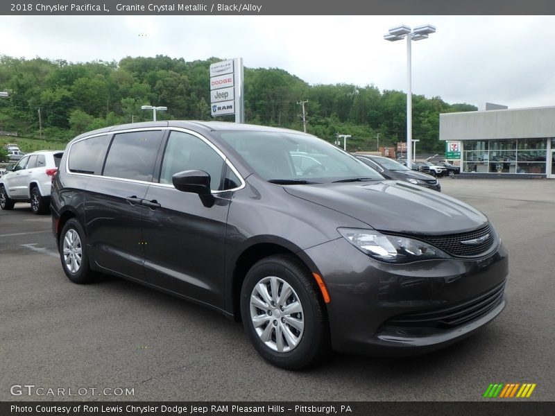 Granite Crystal Metallic / Black/Alloy 2018 Chrysler Pacifica L