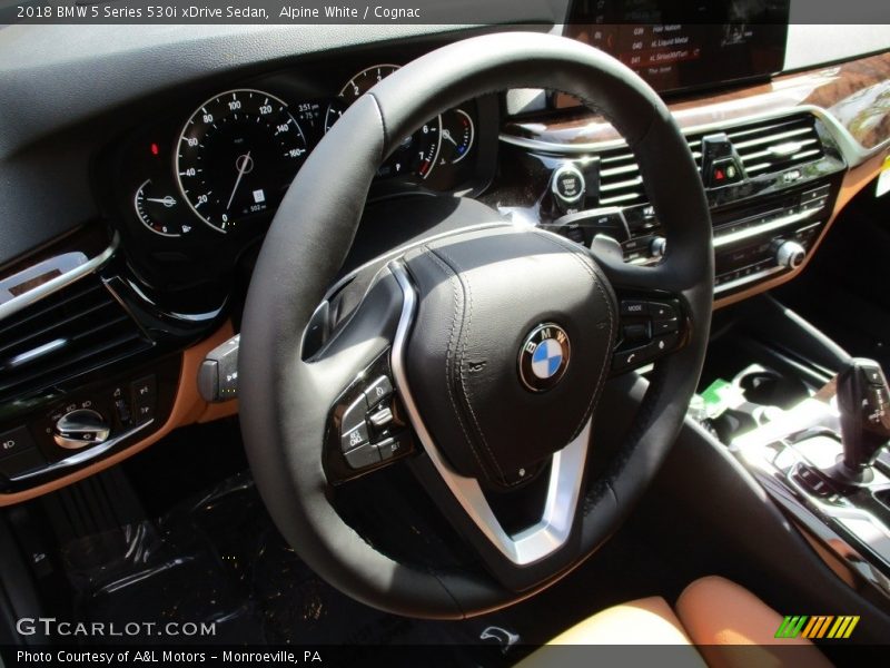 Alpine White / Cognac 2018 BMW 5 Series 530i xDrive Sedan
