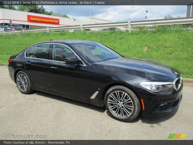 Jet Black / Cognac 2018 BMW 5 Series 530e iPerfomance xDrive Sedan