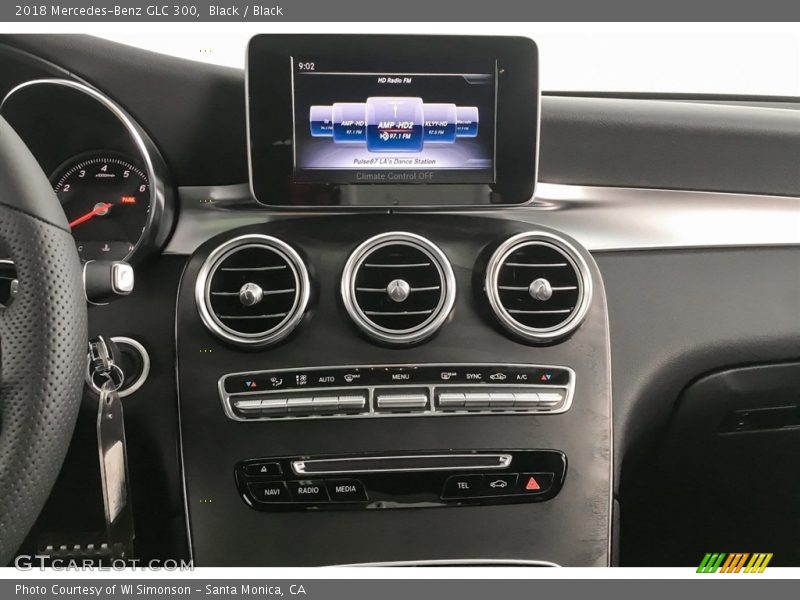 Black / Black 2018 Mercedes-Benz GLC 300