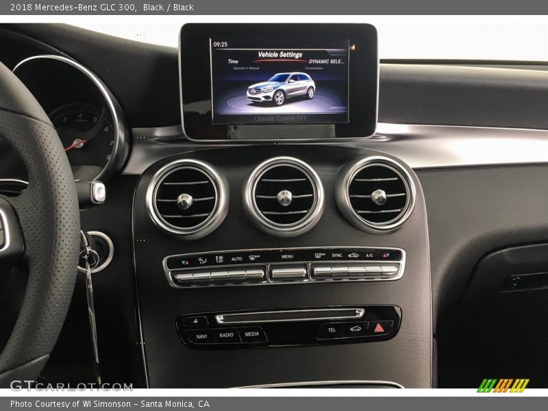 Black / Black 2018 Mercedes-Benz GLC 300
