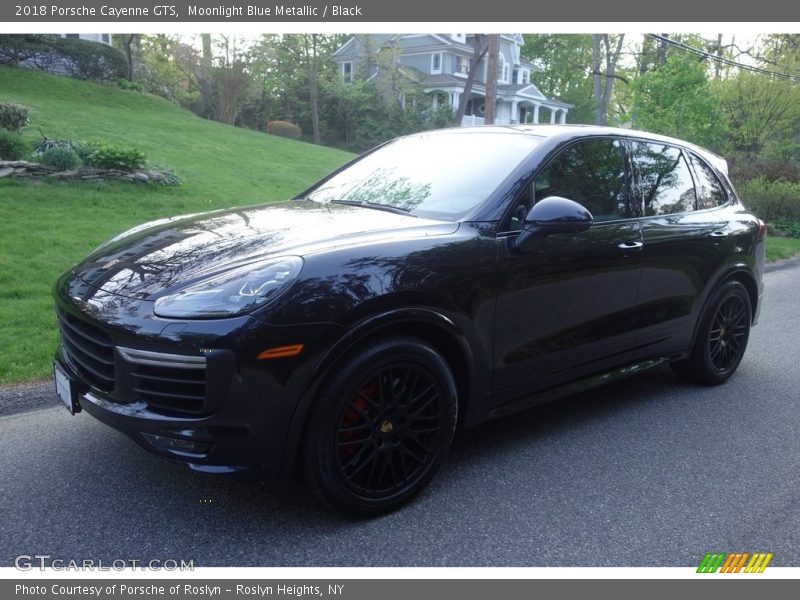 Moonlight Blue Metallic / Black 2018 Porsche Cayenne GTS