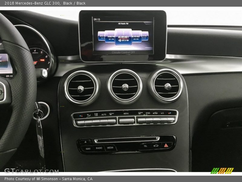 Black / Black 2018 Mercedes-Benz GLC 300