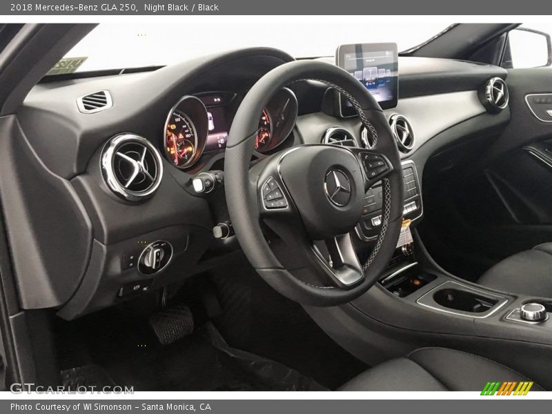 Night Black / Black 2018 Mercedes-Benz GLA 250