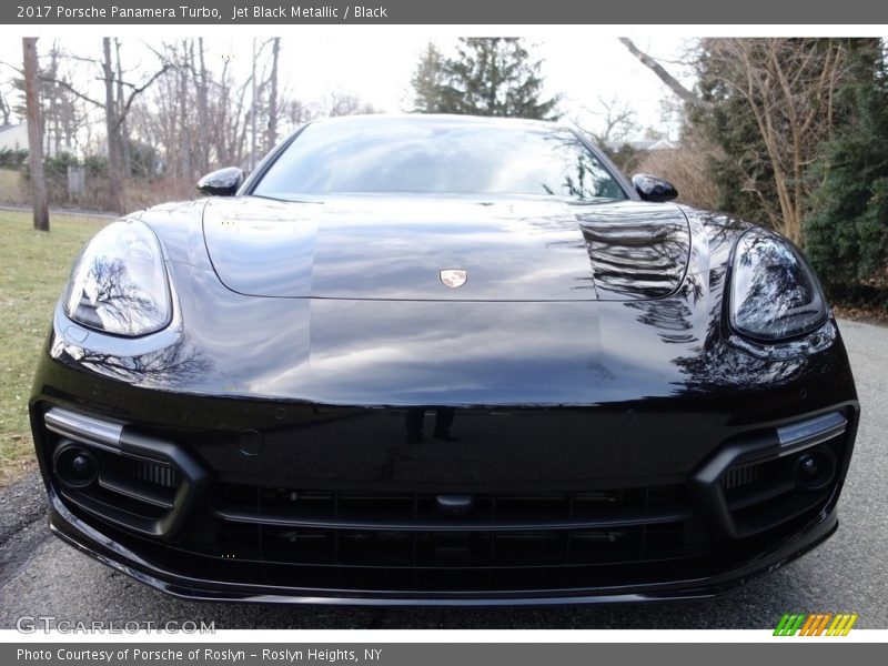 Jet Black Metallic / Black 2017 Porsche Panamera Turbo