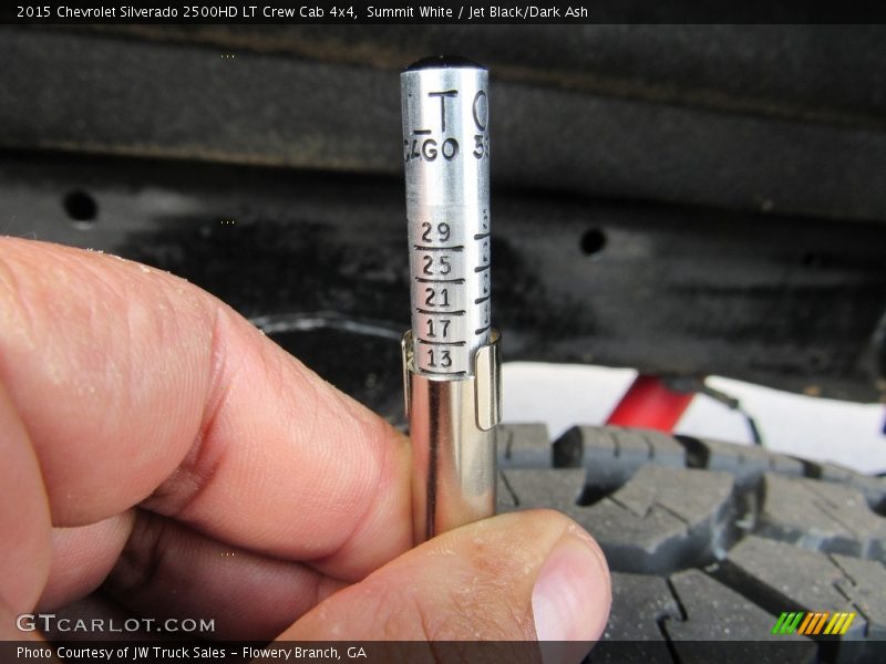 Summit White / Jet Black/Dark Ash 2015 Chevrolet Silverado 2500HD LT Crew Cab 4x4