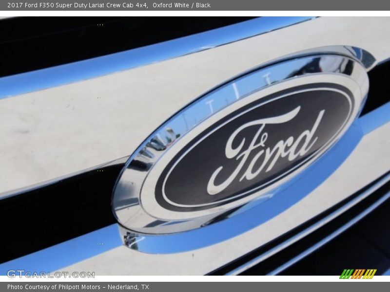 Oxford White / Black 2017 Ford F350 Super Duty Lariat Crew Cab 4x4