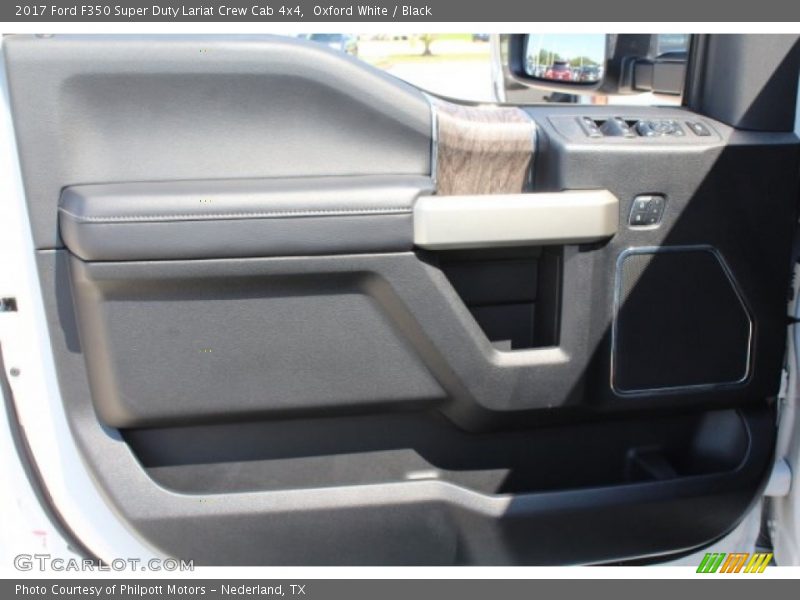 Oxford White / Black 2017 Ford F350 Super Duty Lariat Crew Cab 4x4