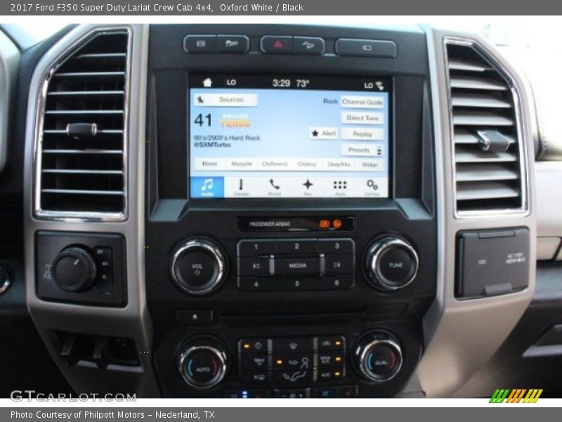 Oxford White / Black 2017 Ford F350 Super Duty Lariat Crew Cab 4x4