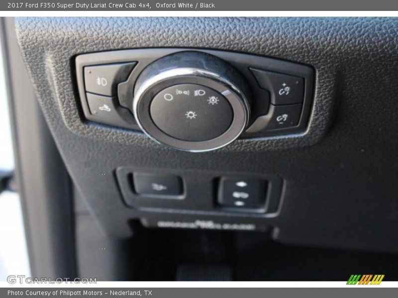 Oxford White / Black 2017 Ford F350 Super Duty Lariat Crew Cab 4x4