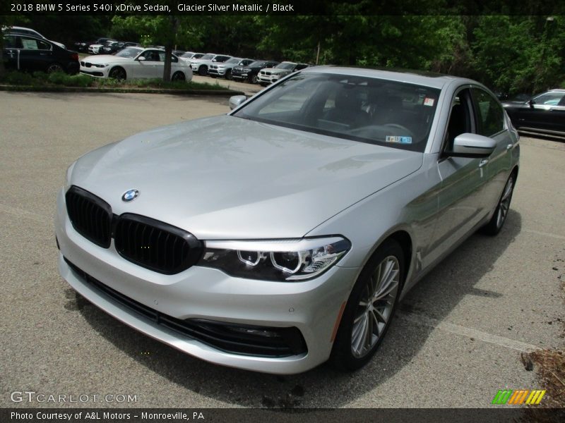 Glacier Silver Metallic / Black 2018 BMW 5 Series 540i xDrive Sedan