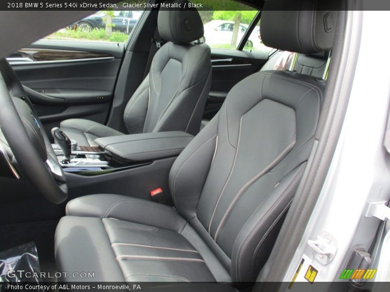 Glacier Silver Metallic / Black 2018 BMW 5 Series 540i xDrive Sedan