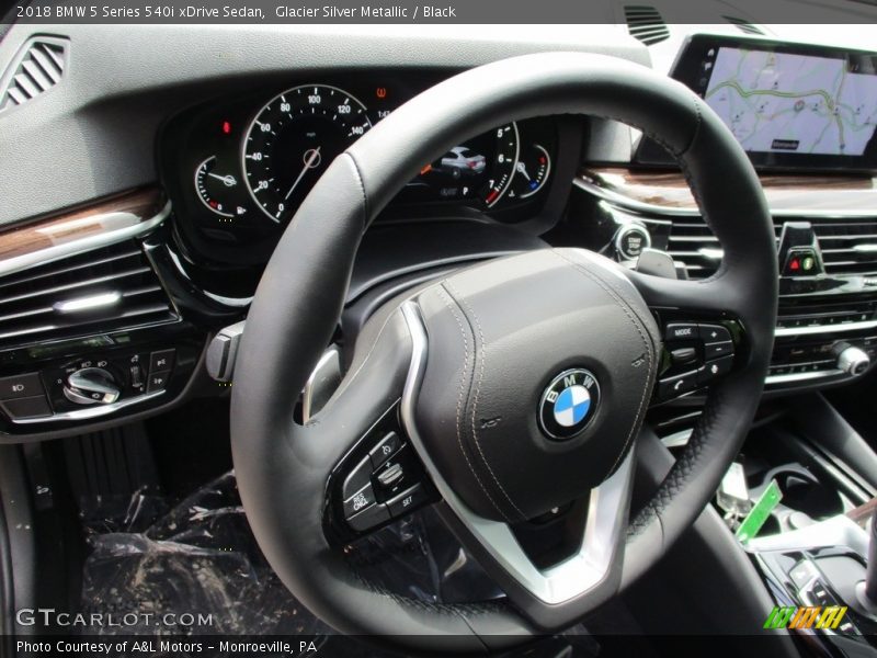 Glacier Silver Metallic / Black 2018 BMW 5 Series 540i xDrive Sedan