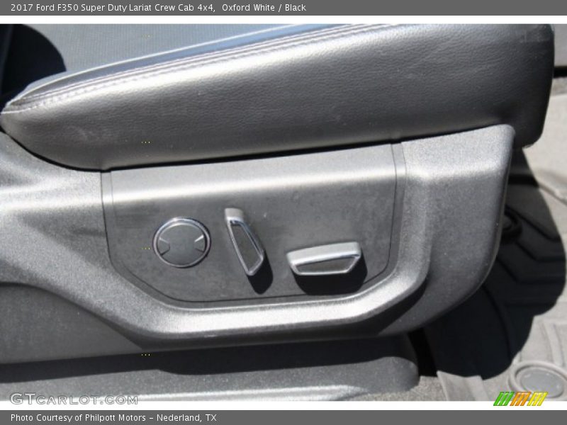 Oxford White / Black 2017 Ford F350 Super Duty Lariat Crew Cab 4x4
