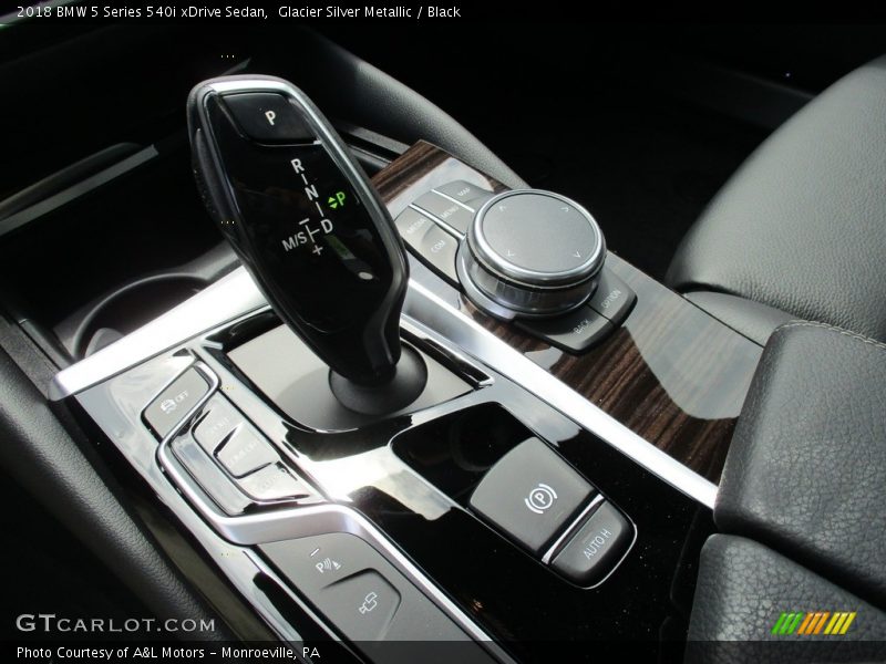Glacier Silver Metallic / Black 2018 BMW 5 Series 540i xDrive Sedan