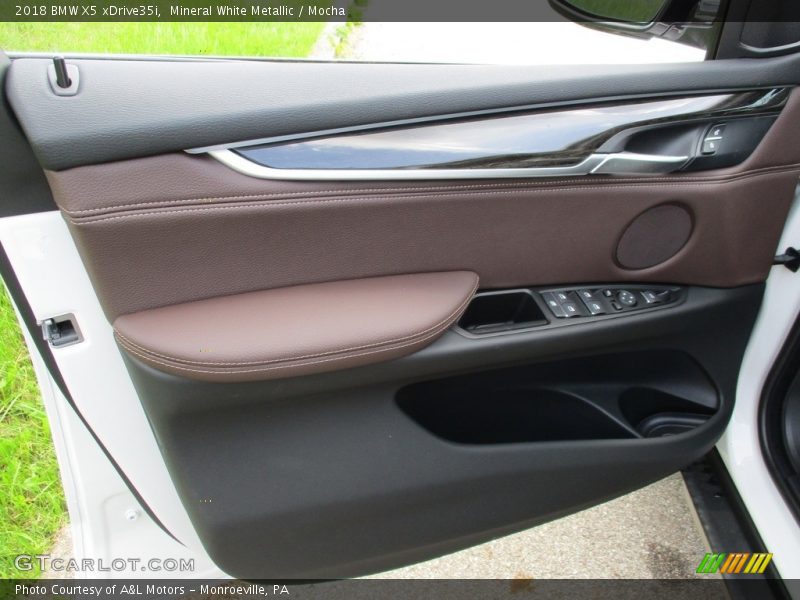 Mineral White Metallic / Mocha 2018 BMW X5 xDrive35i