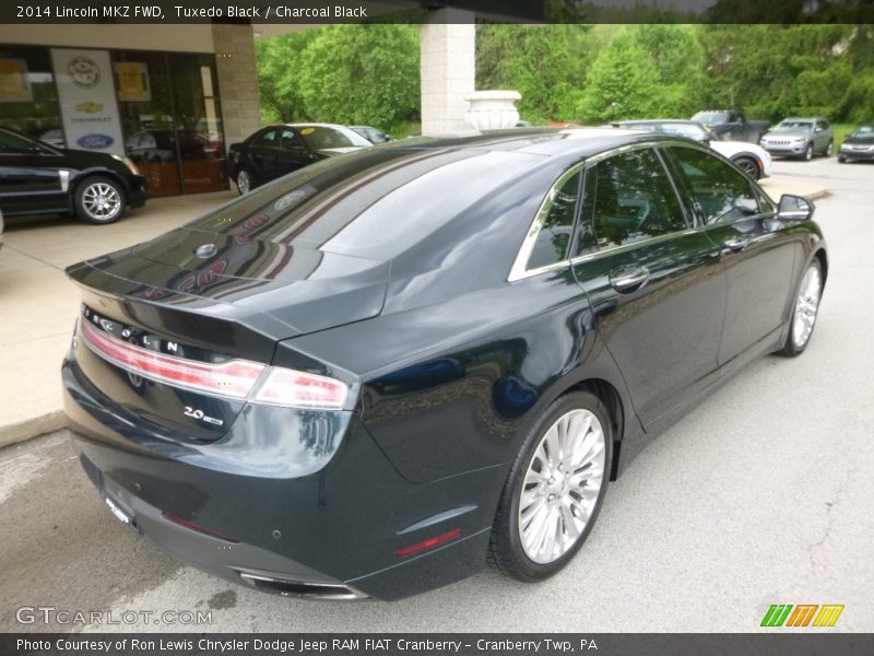 Tuxedo Black / Charcoal Black 2014 Lincoln MKZ FWD