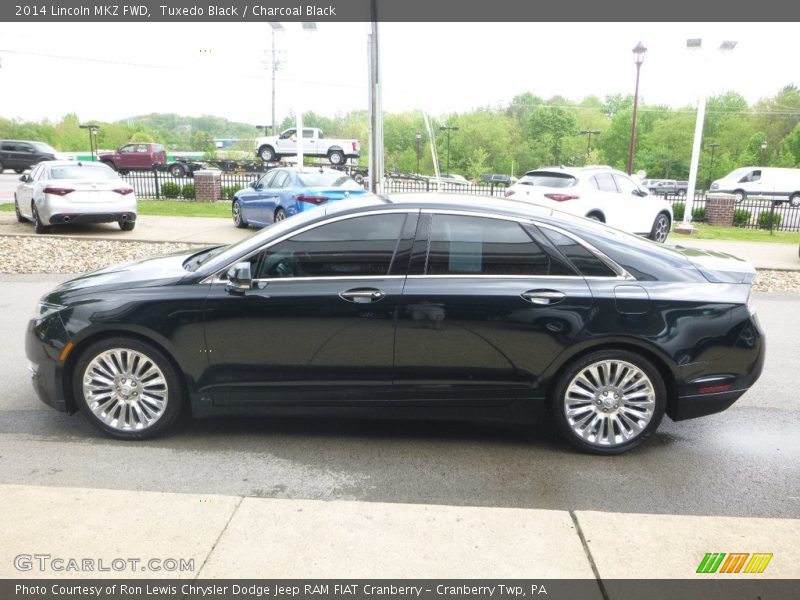 Tuxedo Black / Charcoal Black 2014 Lincoln MKZ FWD