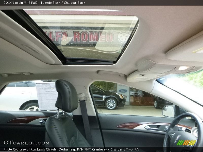 Tuxedo Black / Charcoal Black 2014 Lincoln MKZ FWD